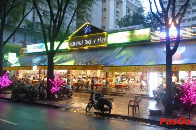 638913742940684081_quan-nhau-ngo-thoi-nhiem-1